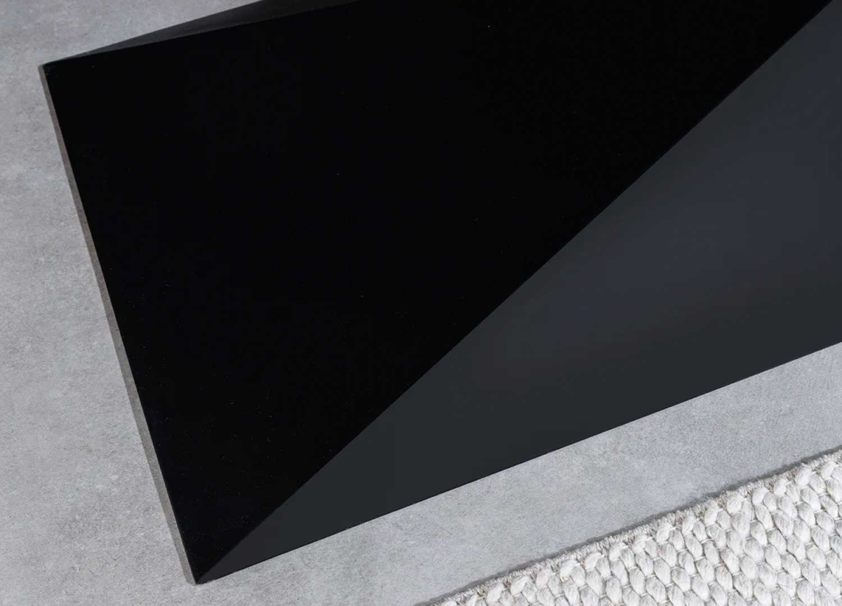 Qualité du pied de table en métal noir