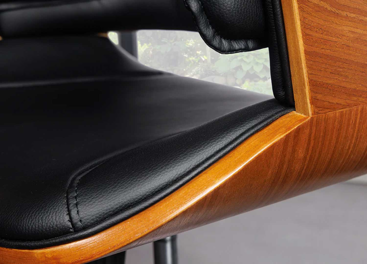 Chaise de bureau similicuir / bois de noyer