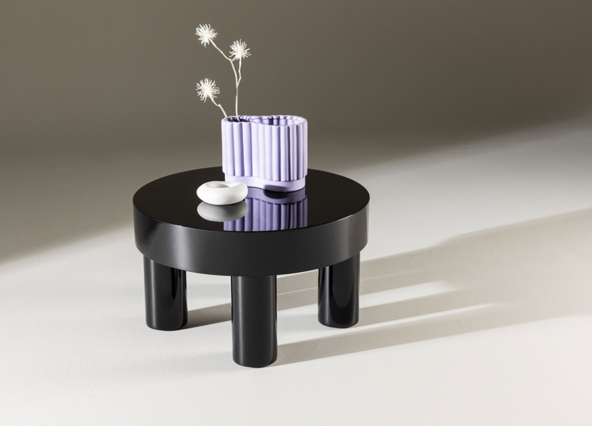 Table basse ronde noir design