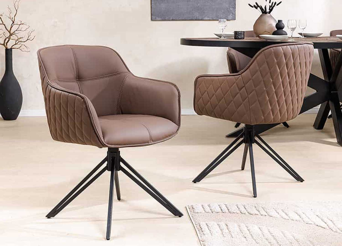 Chaise en cuir véritable marron