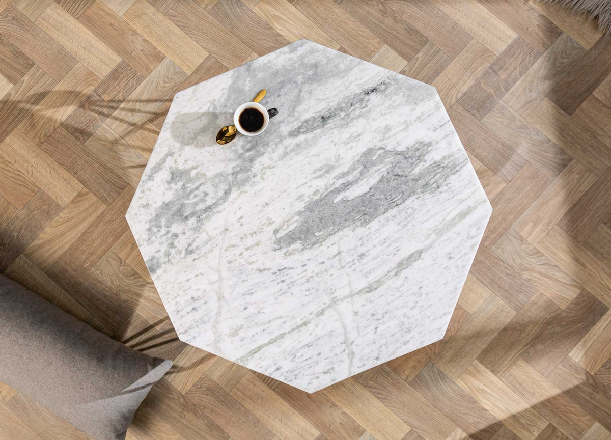 Table basse octogonale en marbre blanc