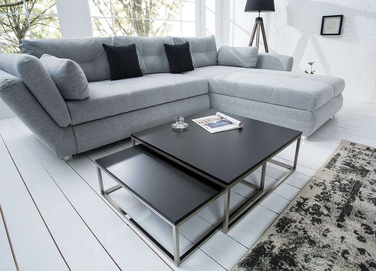 Table basse design emboitable carrée et métal brossé