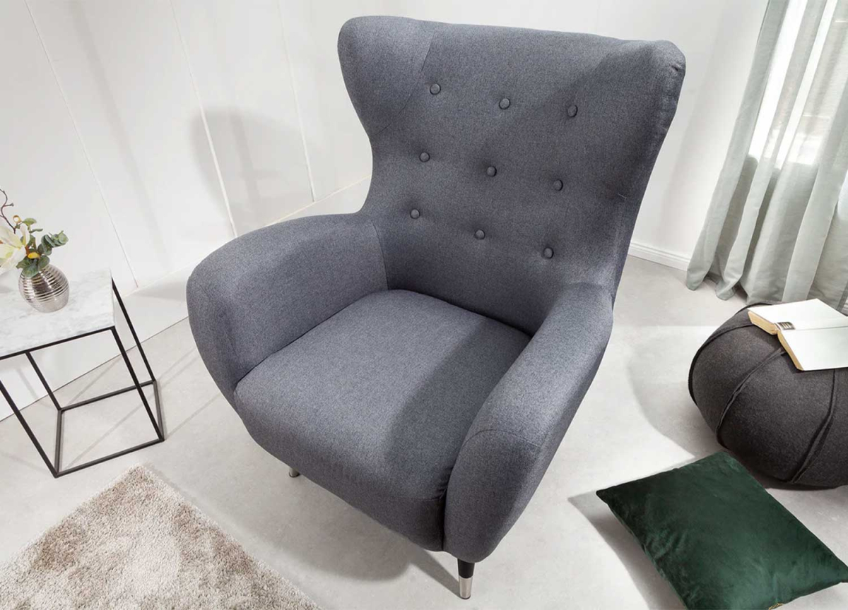 Fauteuil à oreilles style anglais