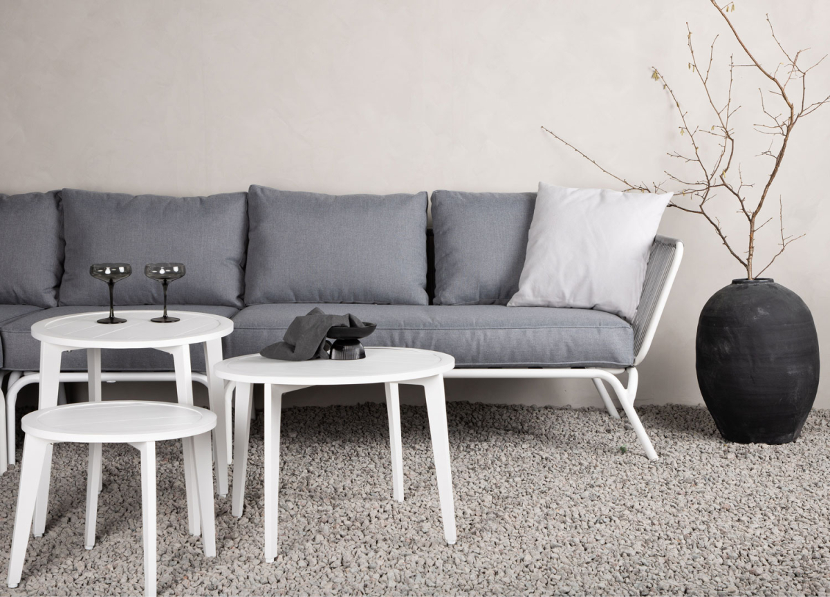 salon de jardin moderne complet gris et blanc
