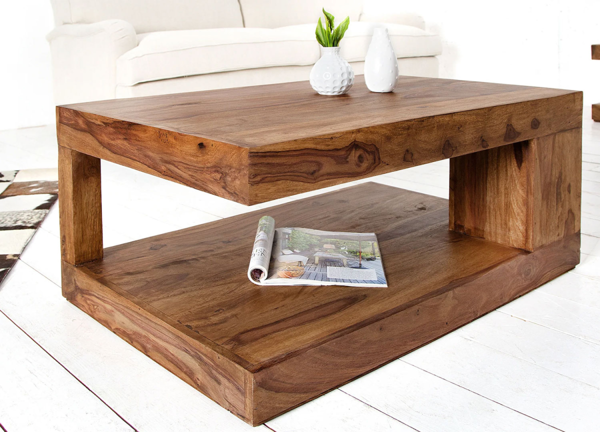 Table basse originale rectangulaire en bois massif