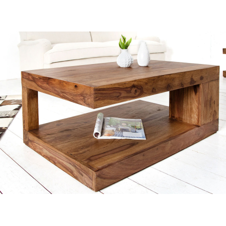Table basse originale rectangulaire en bois massif