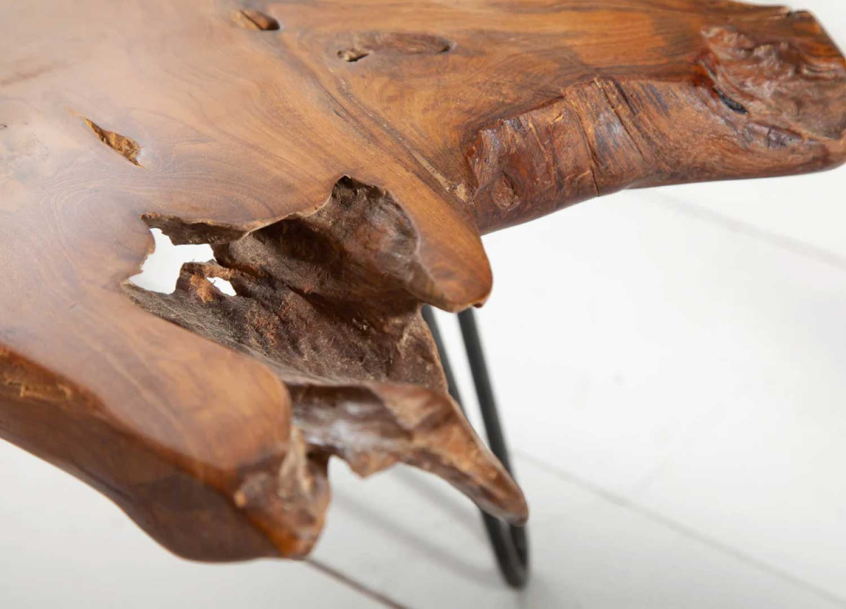 Table Basse en Teck Massif – Design Naturel et Artisanal