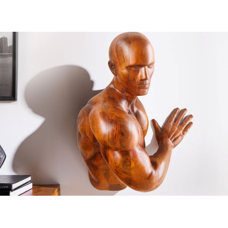 Torse Sculpté en Bois Massif