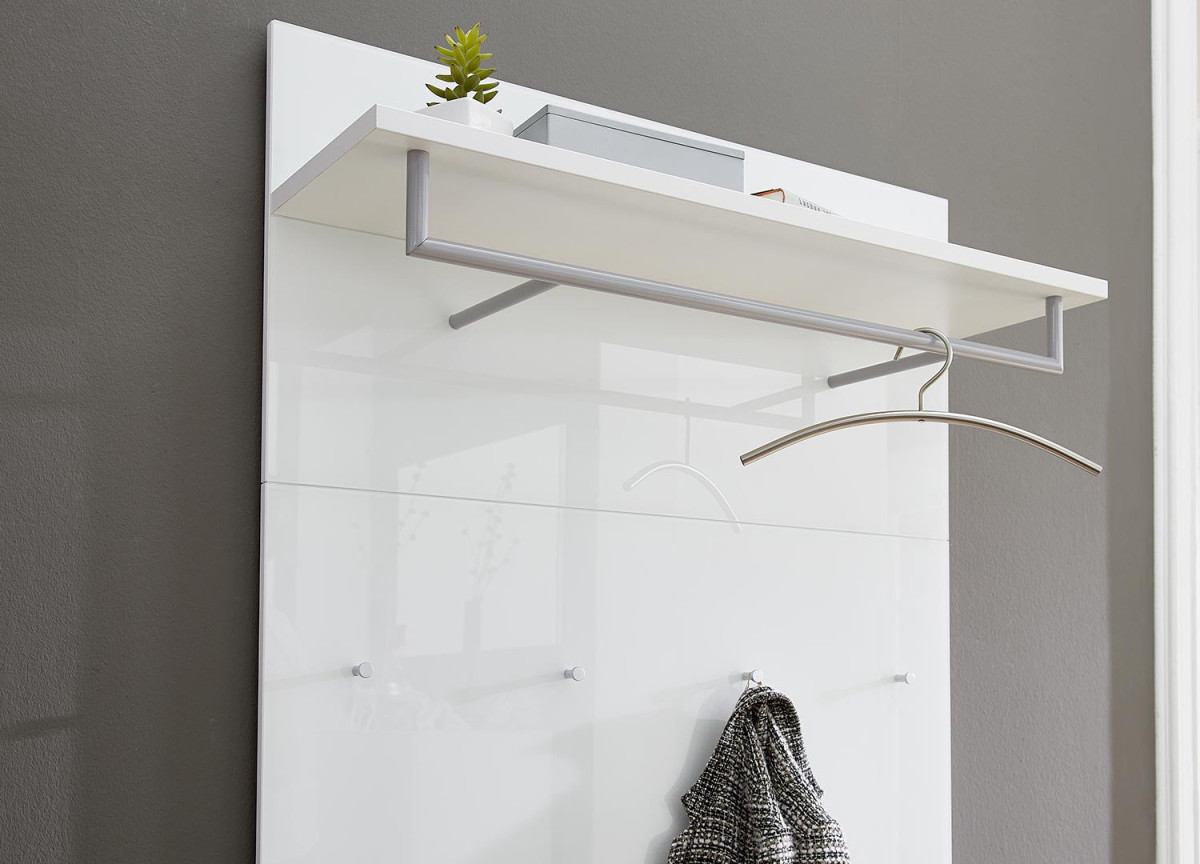 Rangement chaussures et vestiaire blanc
