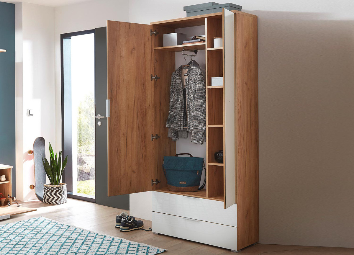 Dressing et rangement blanc et bois