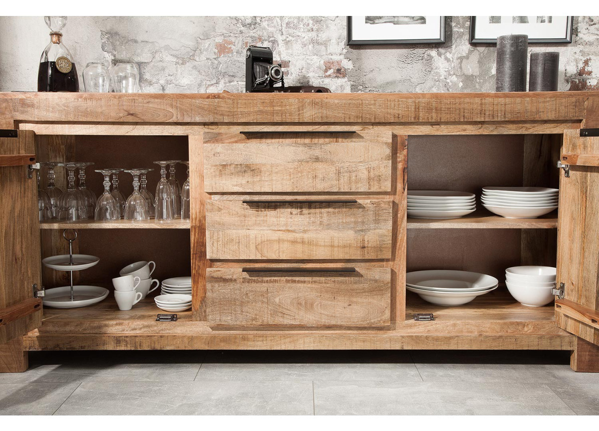 Buffet en bois massif