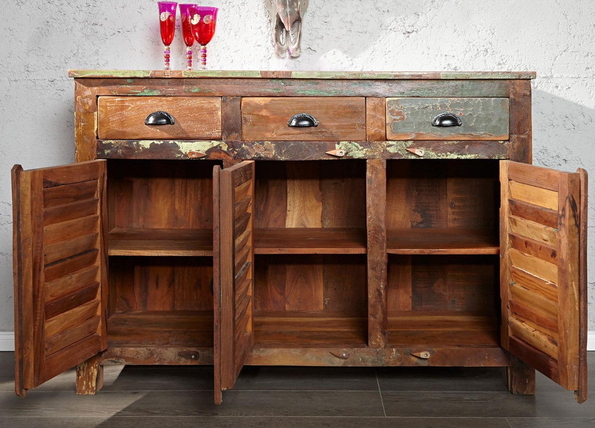 Buffet industriel 3 portes et 3 tirois en bois recyclé