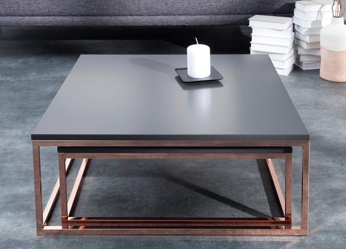 Tables basses carrées emboîtables