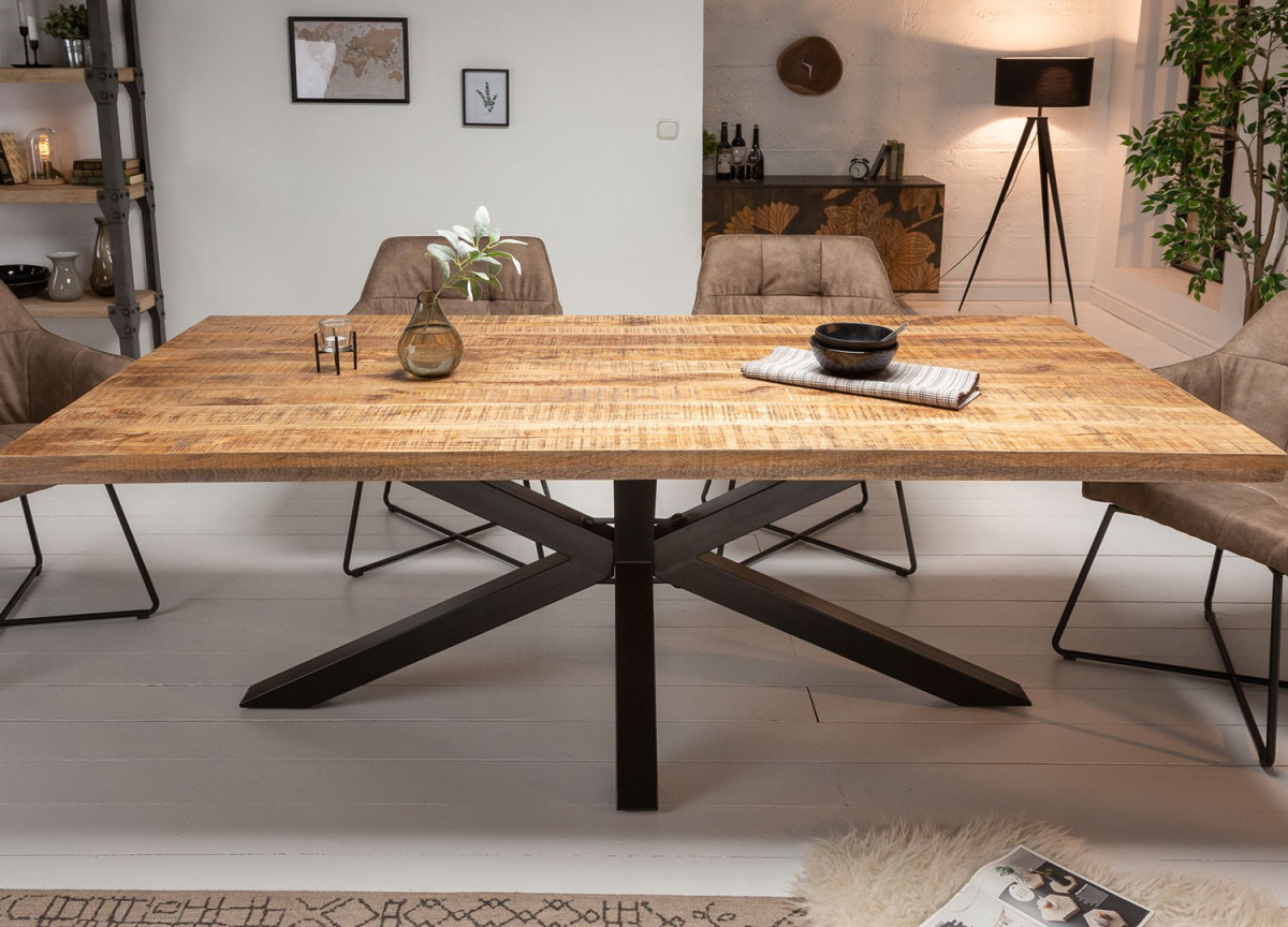 Table 180 cm en bois massif et pied métal noir design