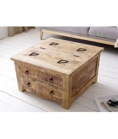 Table carrée en bois de manguier originale