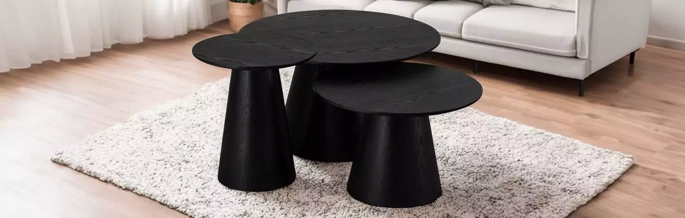 ensemble tables basses rondes modernes en bois plaqué noir