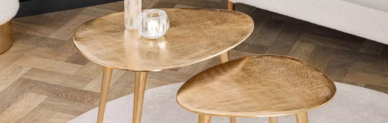 table gigogne originale en métal doré