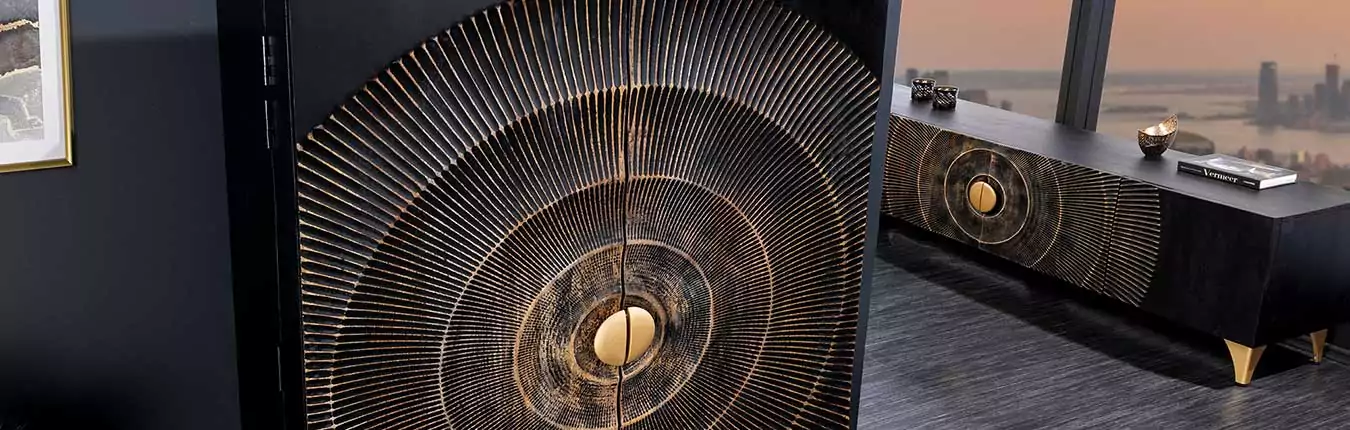 Meubles de salon design en bois massif teinté noir