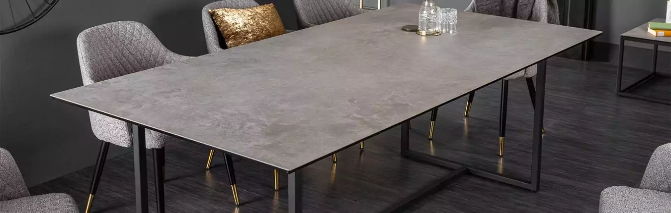 mobilier en céramique gris béton