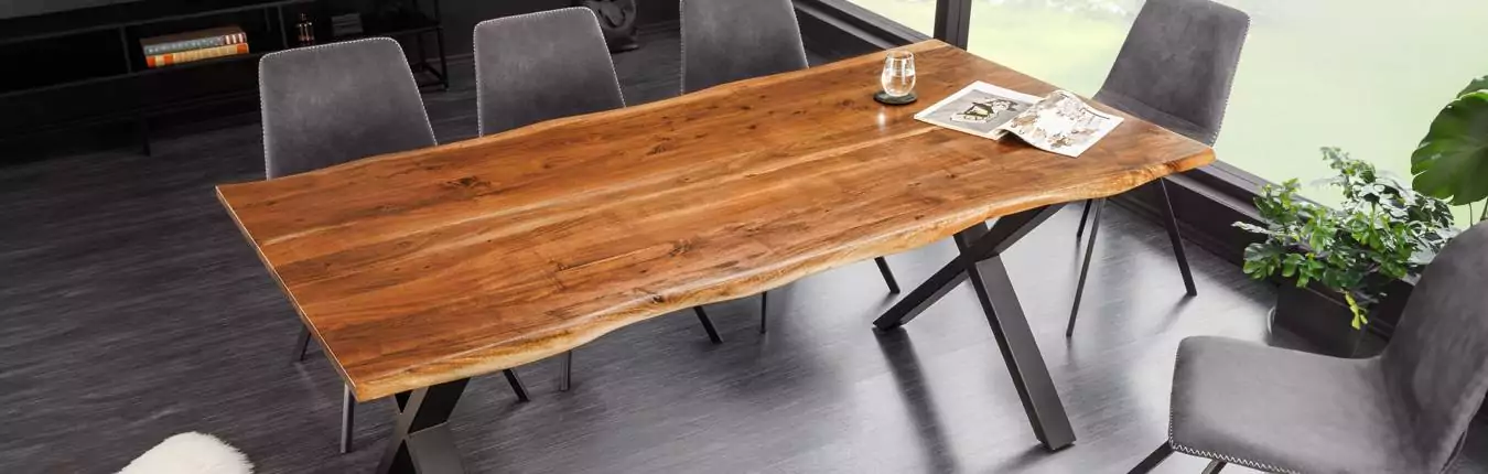 table de repas moderne en bois d'acacia et métal noir
