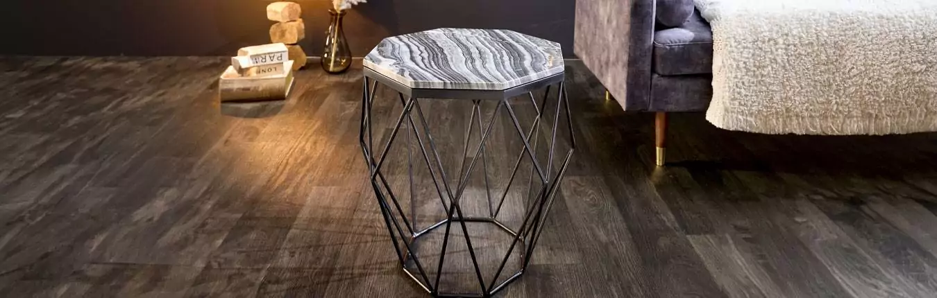 table basse et bout de canapé en marbre gris et blanc